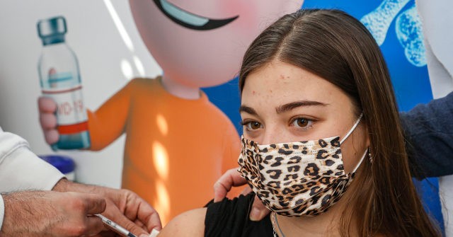 CDC: Unvaccinated Should Not Travel Over Labor Day Weekend