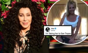 Cher, 75, responds after Britney Spears, 39, says it is her ‘dream’ to travel with the icon | Daily Mail Online