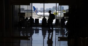 Dr. Anthony Fauci says he ‘would support’ a vaccine mandate for air travel