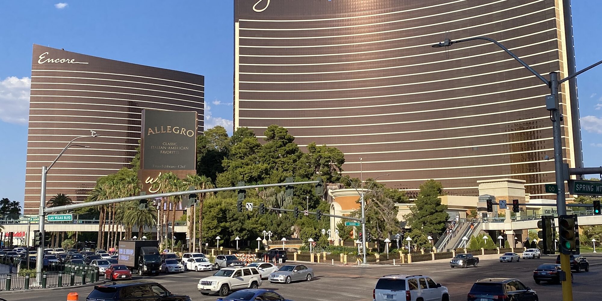 Las Vegas Announces Return of Cirque Du Soleil, 100% Capacity Gaming Floors | Travel + Leisure