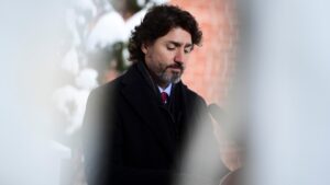 PM urges Canadians to cancel travel plans after data reveals 1M travelled over holidays | CTV News