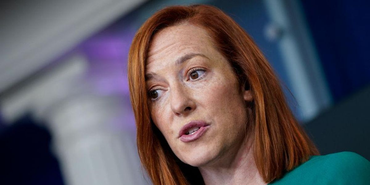 WH press secretary confronted over Biden’s travel ban hypocrisy, dodges question