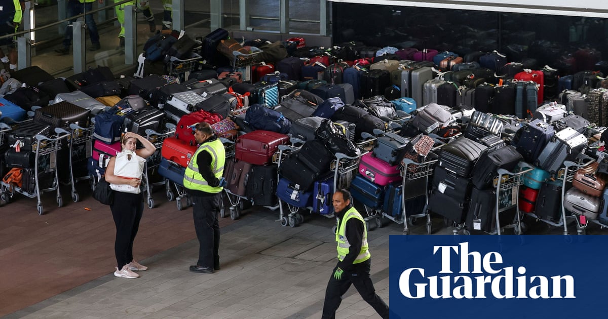 ‘It’s a mess and I’ve never seen anything like it’: global lost luggage crisis mounts | Travel | The Guardian
