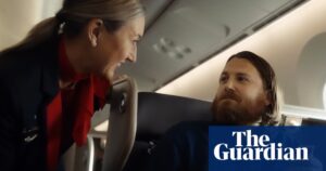 ‘Why are you crying?’: Qantas ad promoting vaccination hits hard for Australians unable to travel | Qantas | The Guardian