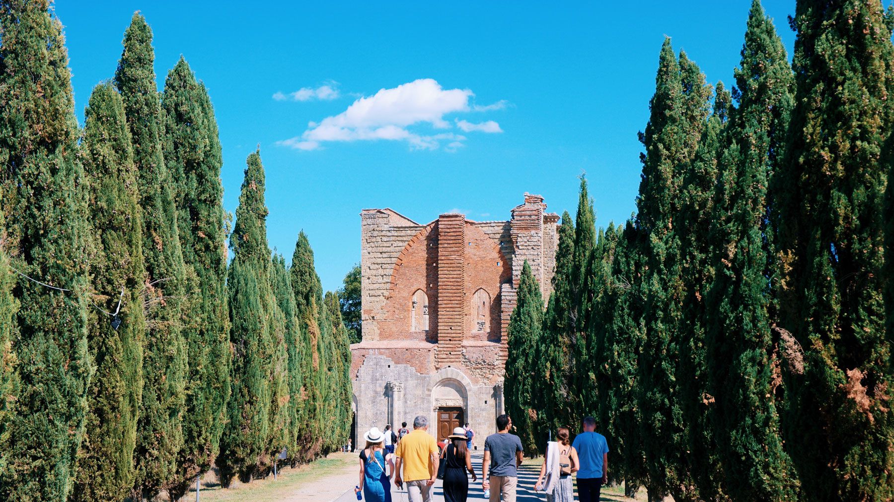 This 4-week Program Lets You Live and Work in Tuscany While Learning About and Drinking Wine | Travel + Leisure