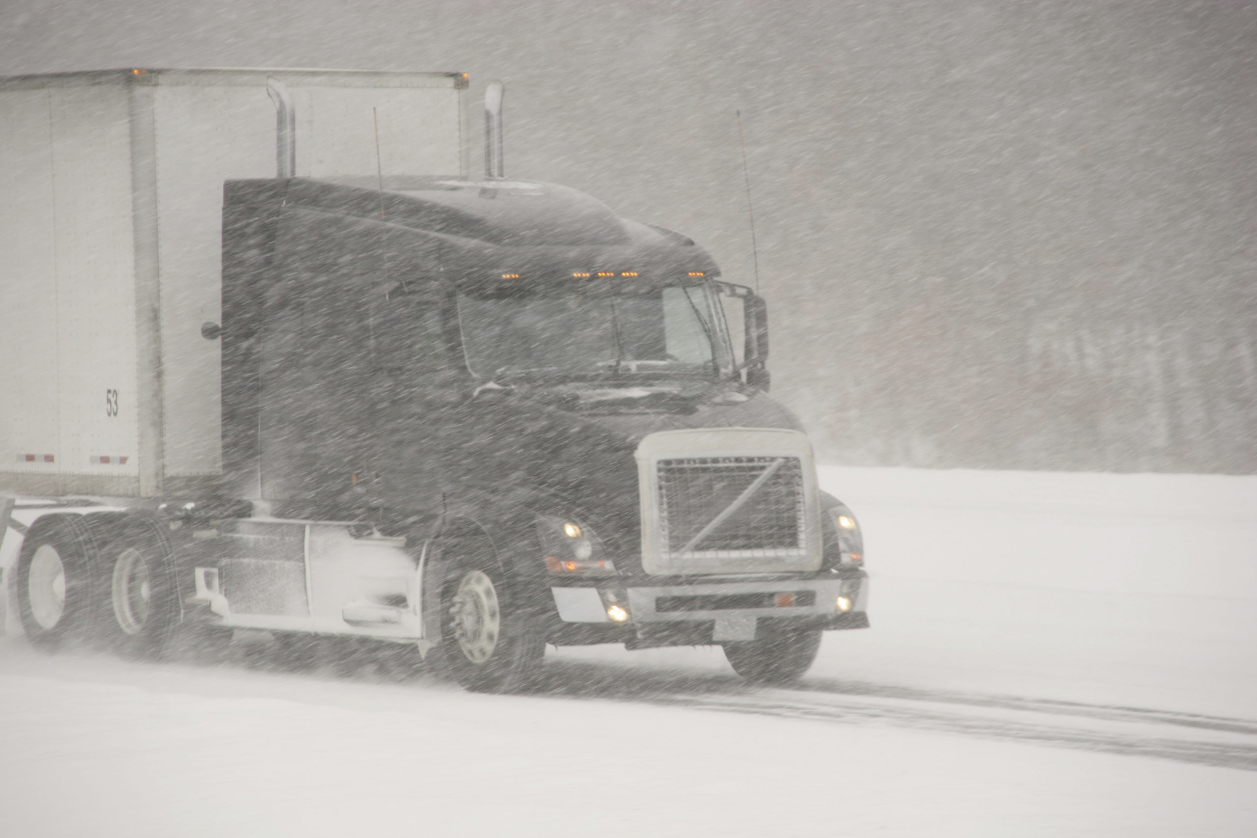 Truck travel bans announced in New Jersey & Pennsylvania for major winter storm