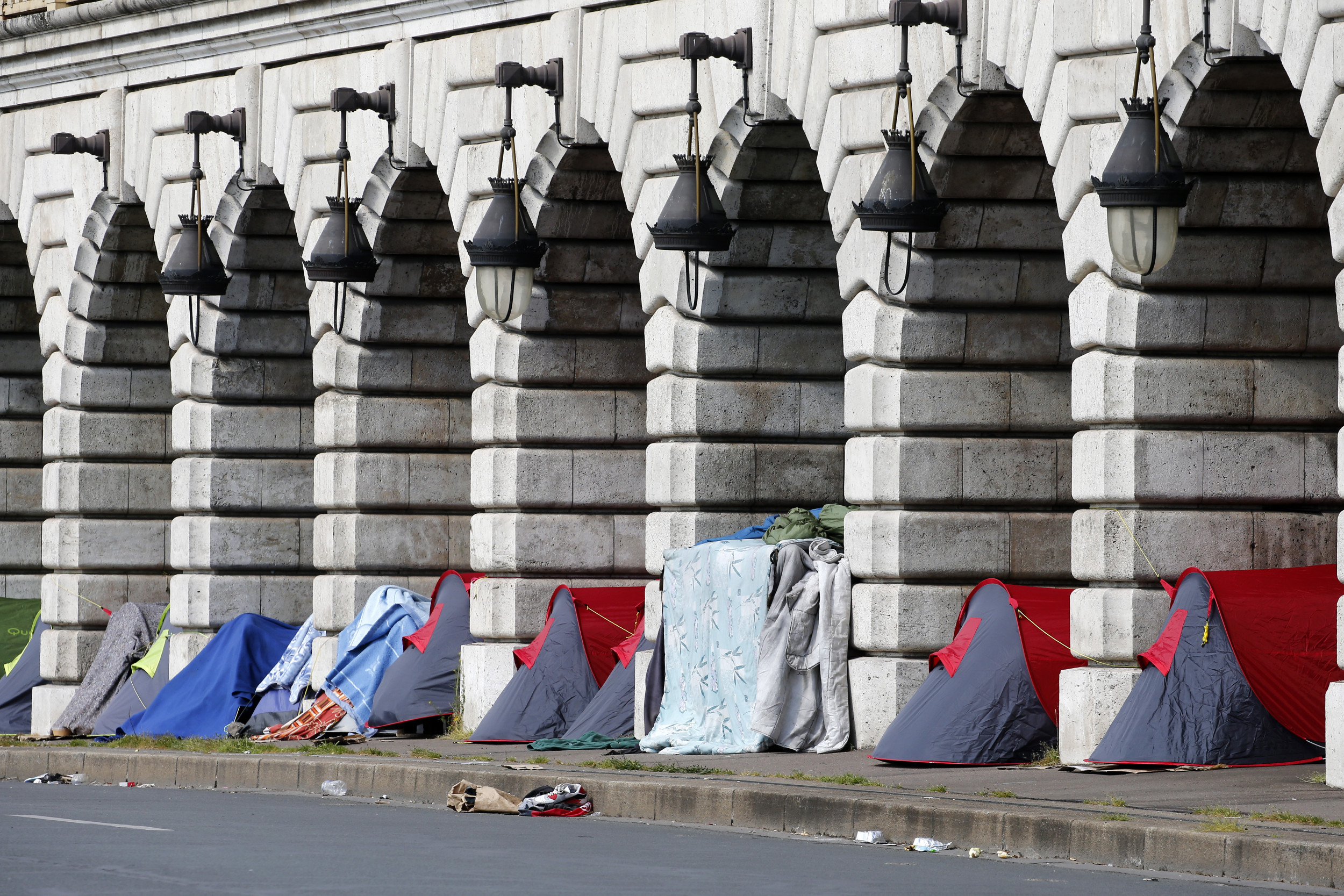 City Offers Homeless One-Way Travel Ticket to Europe if They Sign Contract to Never Return