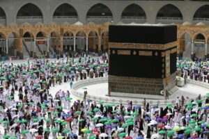 Saudi Arabia: Western pilgrims no longer able to book Hajj via travel agencies