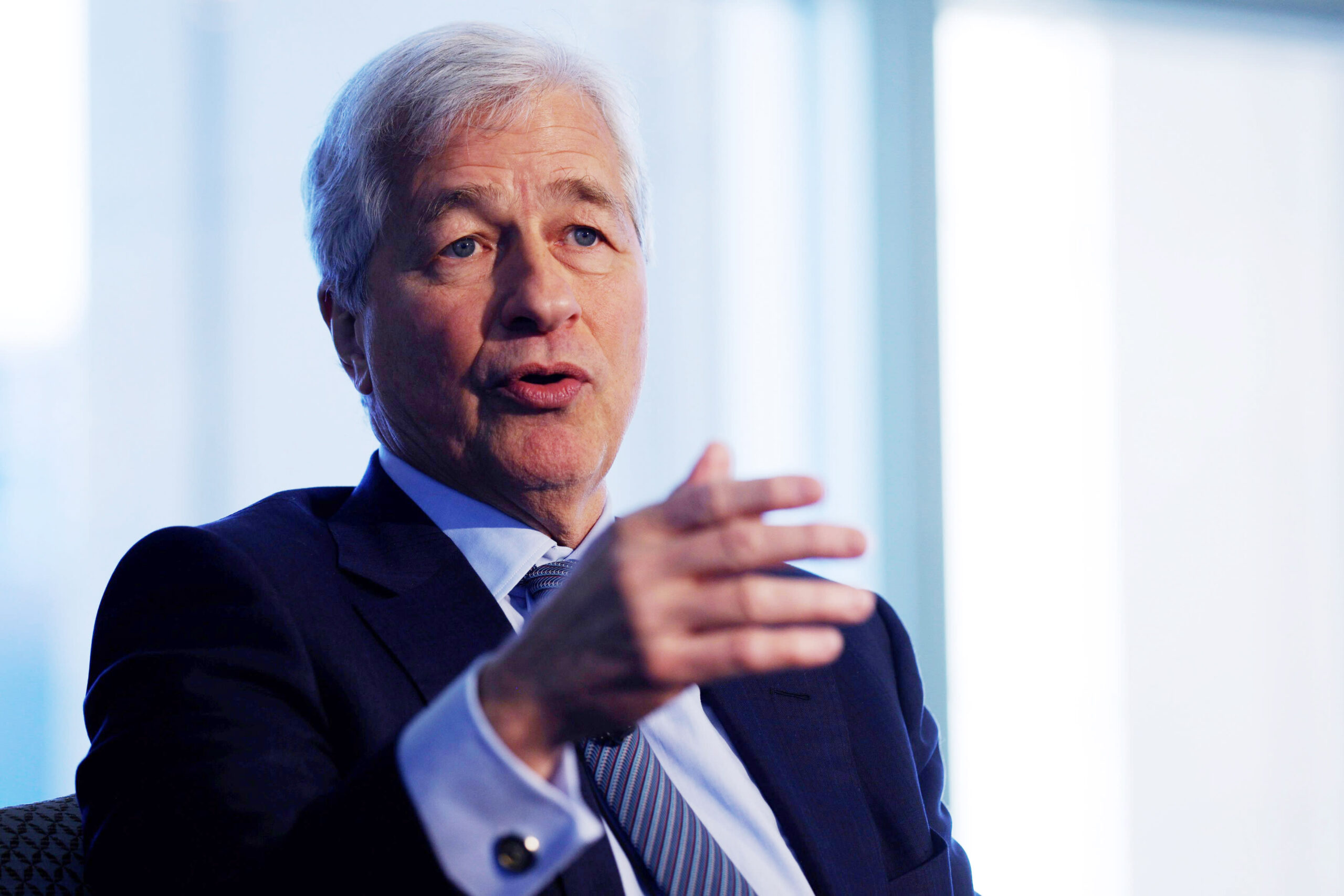 JPMorgan Chase tells employees the bank will pay for travel to states that allow abortion