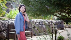 The Ultimate Guide to Travel Alone and Love It